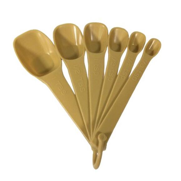 Tupperware Measuring Spoons Set of 6 w/D Ring Yellow Vintage Retro New 2231-2236 - Picture 1 of 6